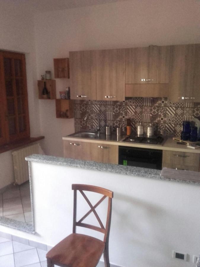 Asherat B&B Carbonia Ngoại thất bức ảnh